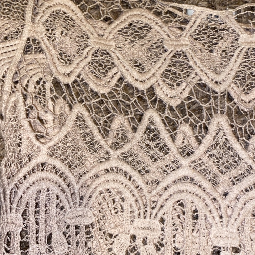 Net Laced - Picture 2 of 5